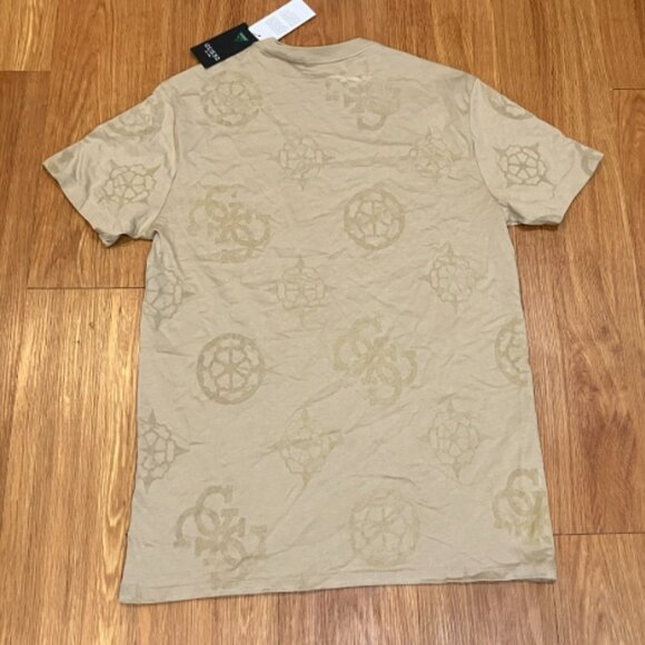 Guess Men s Relaxed-Fit Peony Logo Graphic T-Shirt Neutral Sand Size S - Picture 4 of 6